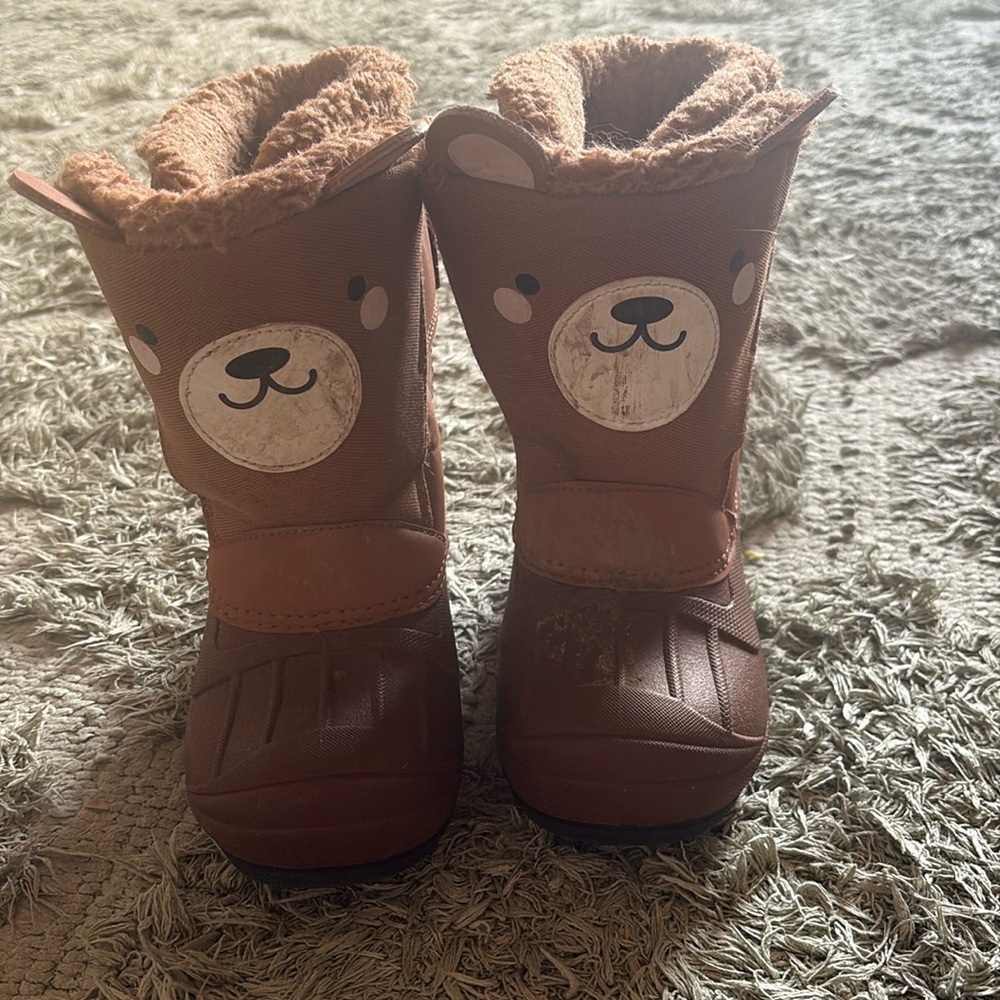 Kids winter boots